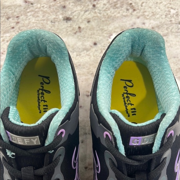 GDefy Black and Purple Gravity Defyer - Picture 5 of 6